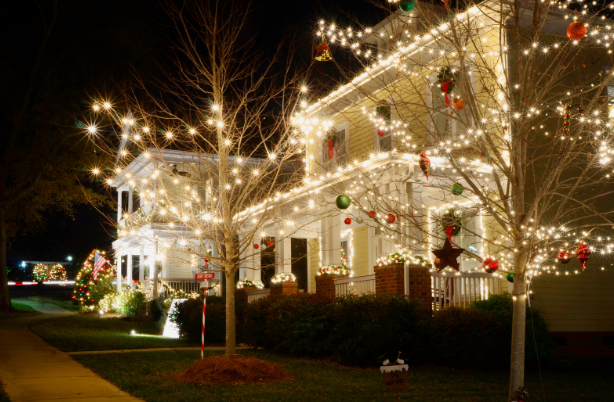 this image shows christmas light installation in El Dorado Hills, CA